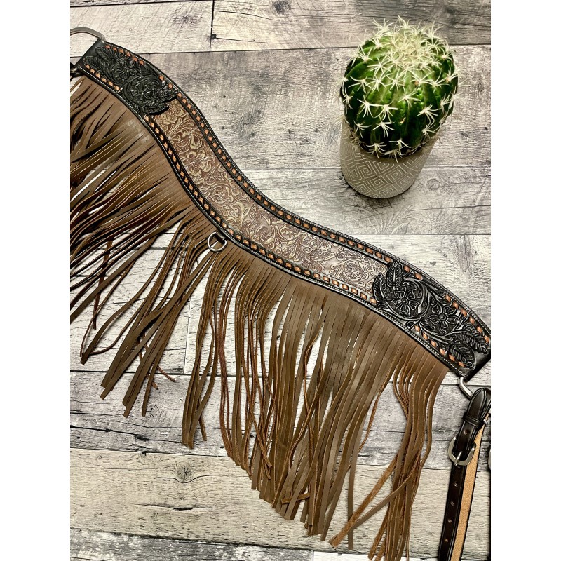 John Wayne Fringe Tripping Collar