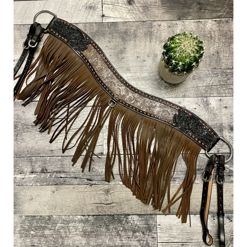 John Wayne Fringe Tripping Collar